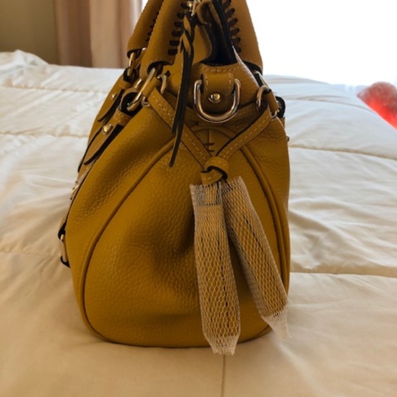 (SOLD) Dooney & Bourke All Weather Leather Satchel - Picture 3 of 6